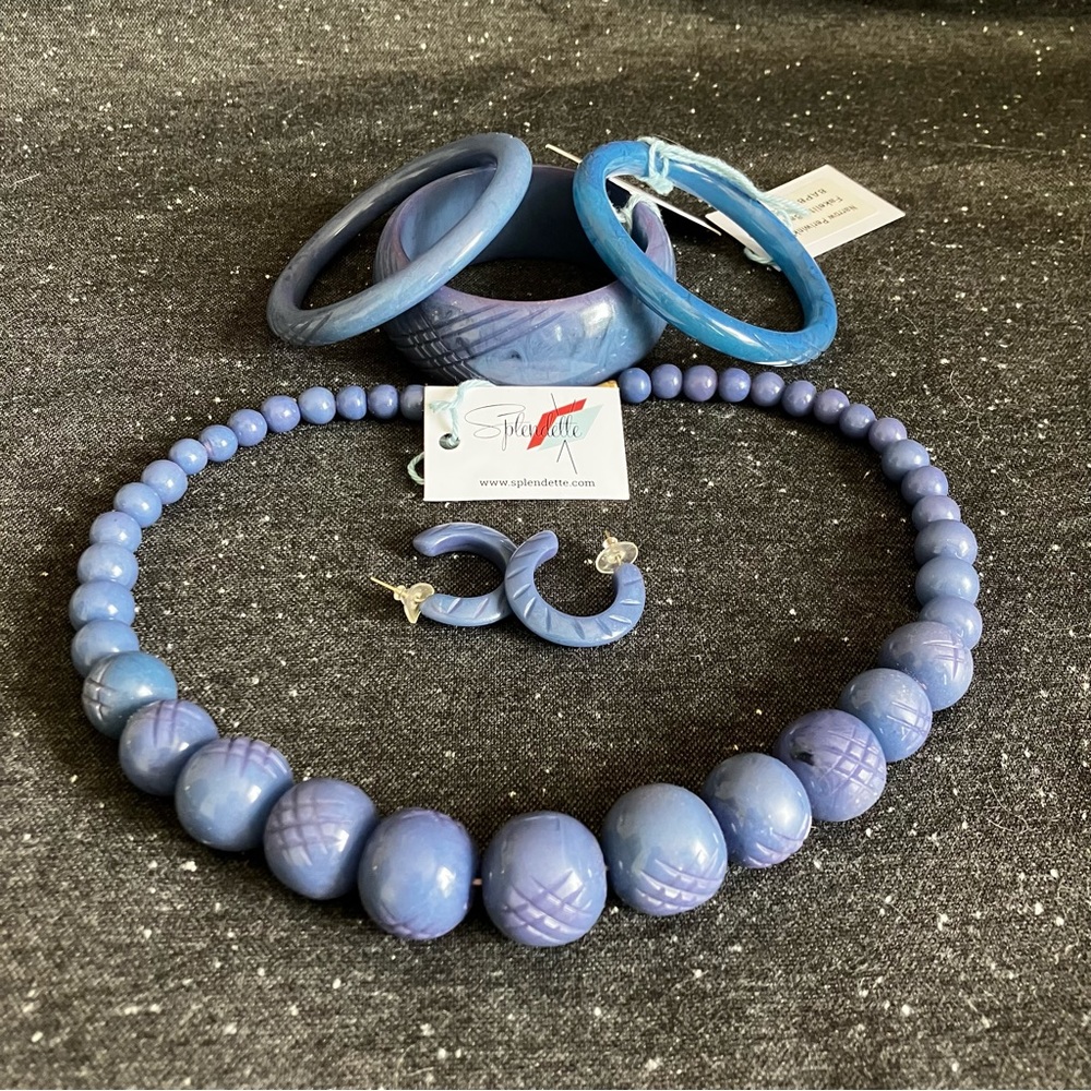 Splendette Periwinkle Fakelite Set